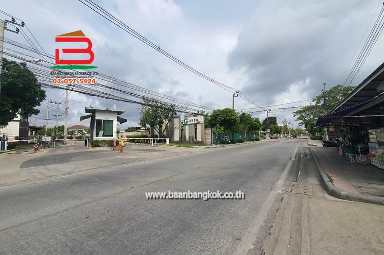 ทาวน์โฮม หมู่บ้าน กัสโต้ สุขสวัสดิ์ 26 (ซ.พุทธบูชา 39, ซ.สุขสวัสดิ์ 30) เนื้อที่ 21.20 ตรว. ถนนสุขสวัสดิ์ แขวงบางมด เขตทุ่งครุ 12