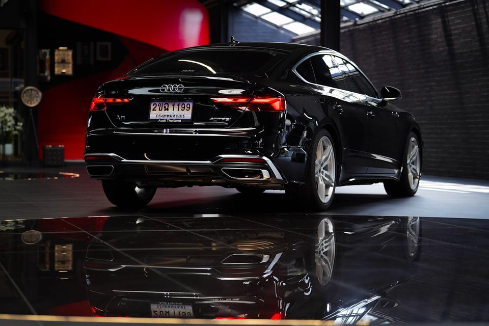 Audi A5 40 TFSI S-line 2024 รถมือเดียว ไมล์น้อย 6,xxx KM. ลำดับที่ 1 Warranty รับประกันตัวรถ 5 ปี รูปที่ 6