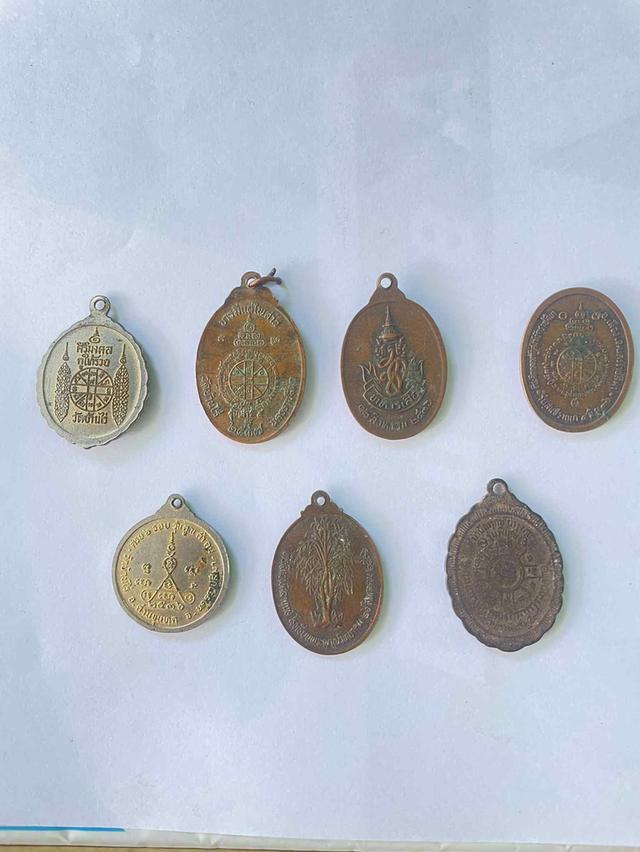 หลวงปู่ปวดพระเครื่อง รูปที่ 3