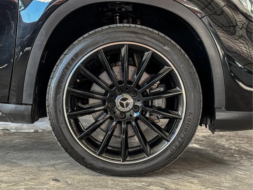 รหัสรถ WRT252 2019 BENZ GLA-CLASS, 250 AMG 16