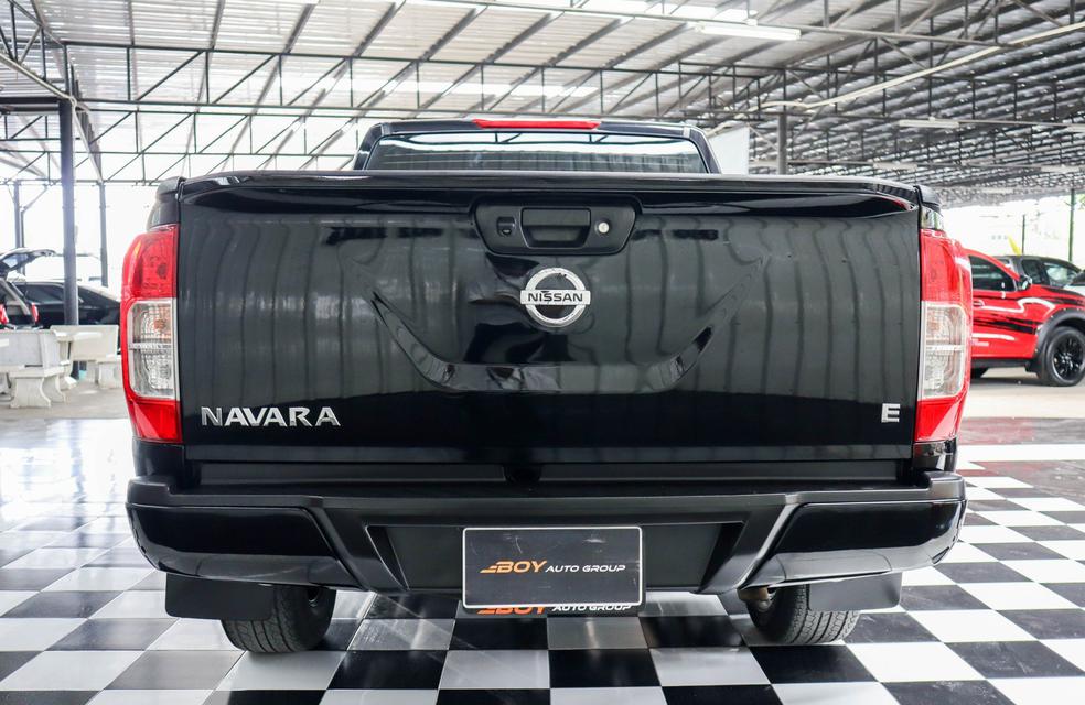 NISSAN NAVARA NP 300 KING CAB CALIBRE 2.5 E BLACK EDITION 2 2020 3