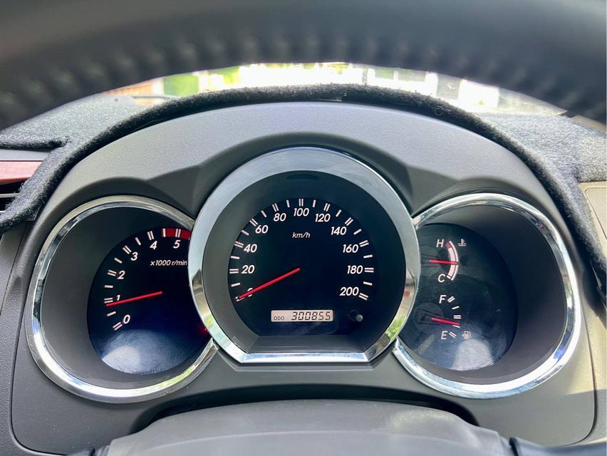 Toyota Fortuner 3.0V 2wd ปี 2008  ไม่มีอุบัติเหตุ  16