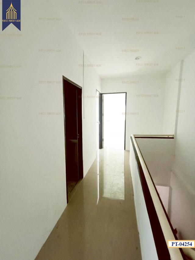 ขาย ทาวน์เฮ้าส์ เรวดี 3 ตลาดขวัญ นนทบุรี สไตล์โมเดิร์น แต่งใหม่ 8