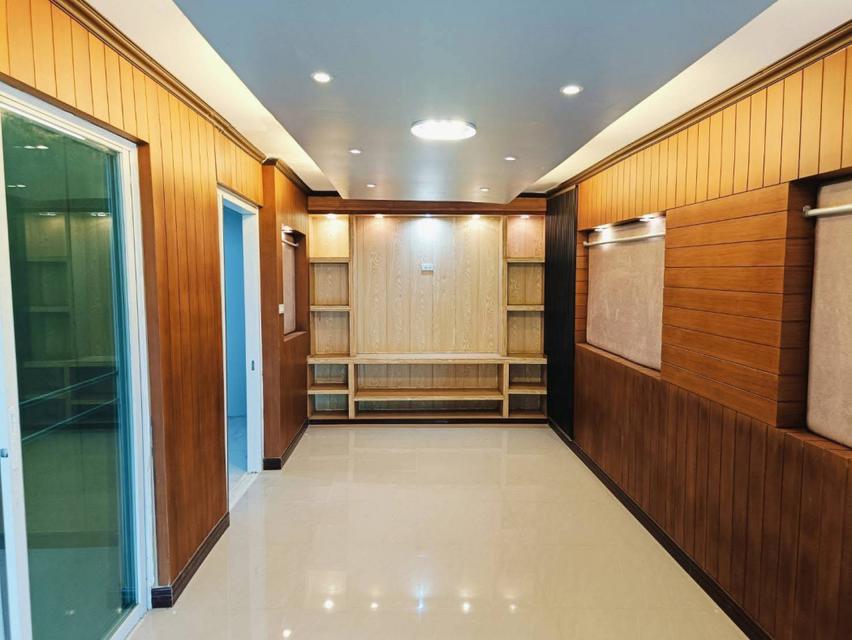 บ้านเดี่ยวรีโนเวทใหม่ สวยพร้อมอยู่ หมู่บ้านอินนิชิโอ เลียบคลอง3 รังสิต 5