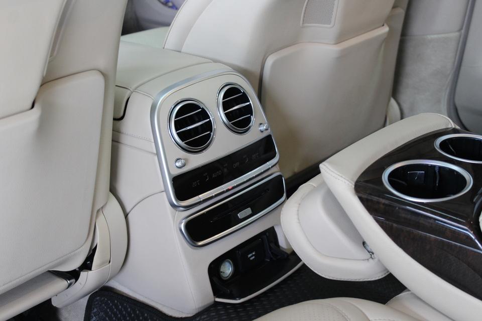 รหัสรถ JRS6112 Mercedes Benz S-Class S300 Hybrid ปี 2015 12
