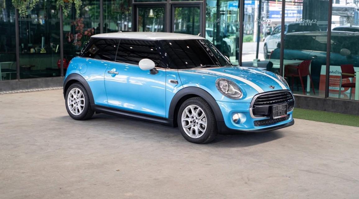 MINI F56 Cooper 1.5 ปี 2015 ไมล์ 52,000 km ประวัติการเซอร์วิสศูนย์ BMW ตลอด