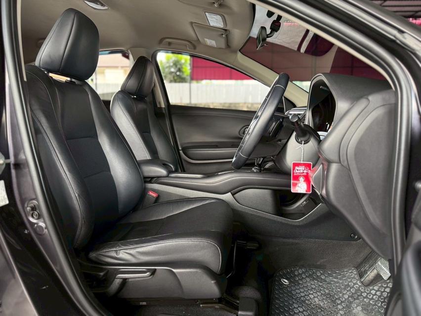 Honda HRV 1.8E ปี19 13