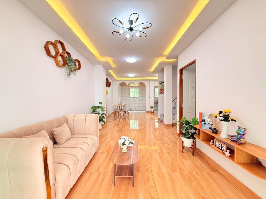 หมู่บ้านกิตติชัยวิลล่า 11 มิตรไมตรี ทาวน์เฮ้าส์ 2 ชั้น โฉมใหม่ ย่านหนองจอก 3