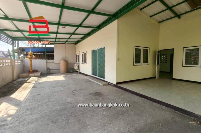 บ้านเดี่ยว หมู่บ้าน มัณฑวรรณ ซอยสายไหม 37 เนื้อที่ 48.3 ตารางวา ใกล้ตลาดเอซี.สายไหม เขตสายไหม 4