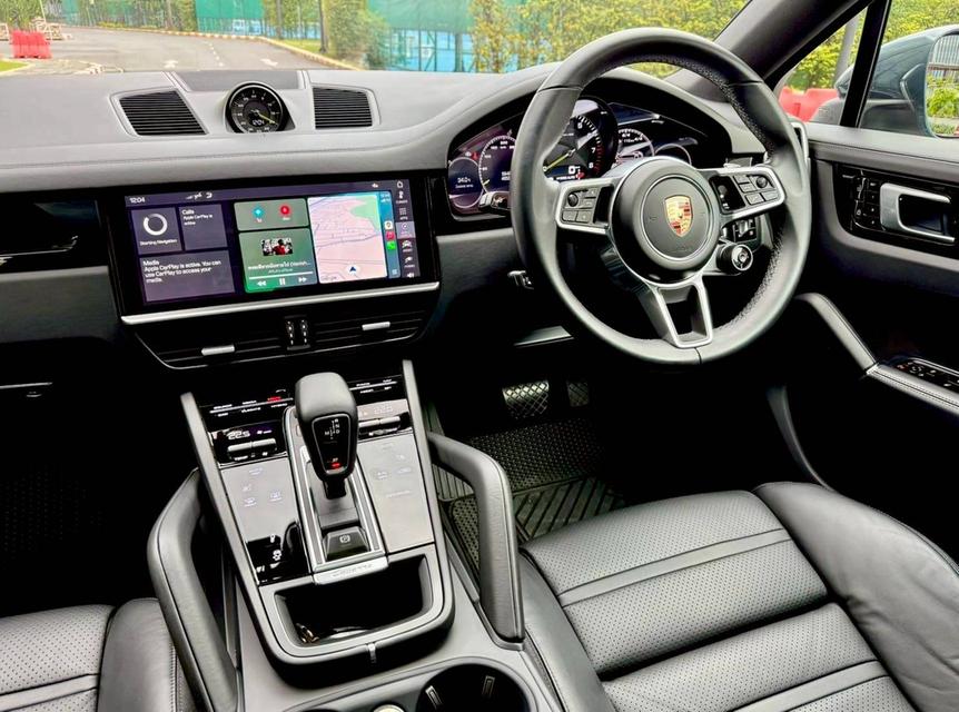 Cayenne Coupe E-Hybrid 7