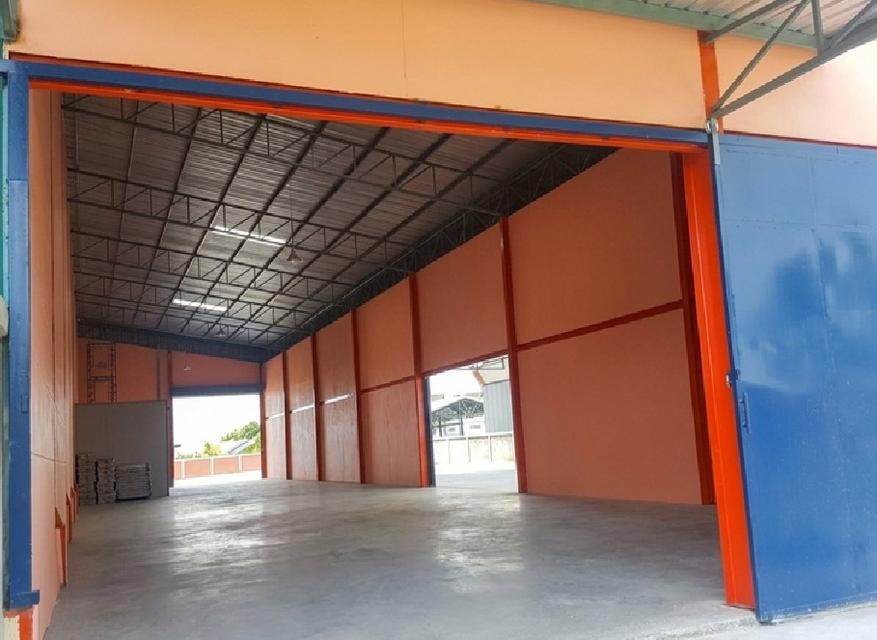 ให้เช่าโกดัง พร้อมสำนักงาน สภาพใหม่ / ซอยบางปลา 2 (ธนสิทธิ์) เทพารักษ์ กม. 14 / พื้นที่โกดัง 420 ตารางเมตร / พื้นที่รอบ ๆ อาคาร 295 ตารางวา 1