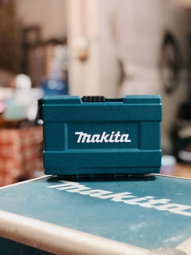 MAKITA D-70471 ชุดดอกสว่านเจาะเหล็กเคลือบไทเทเนียม เจาะแสตนเลส 18 ดอก/ชุด 