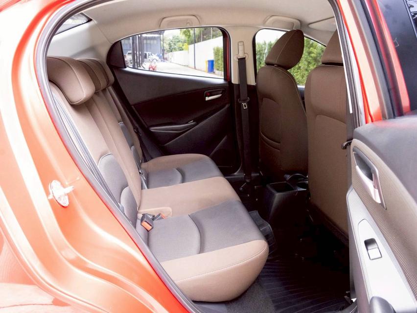 Mazda 2 1.3C ปี 2022 18
