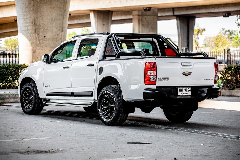 CHEVROLET COLORADO 2.8 LT 4 ประตู สีขาว ปี 2013  6