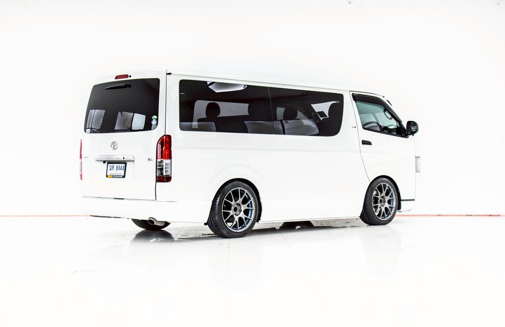 TOYOTA HIACE 2.5 GL 2009  6