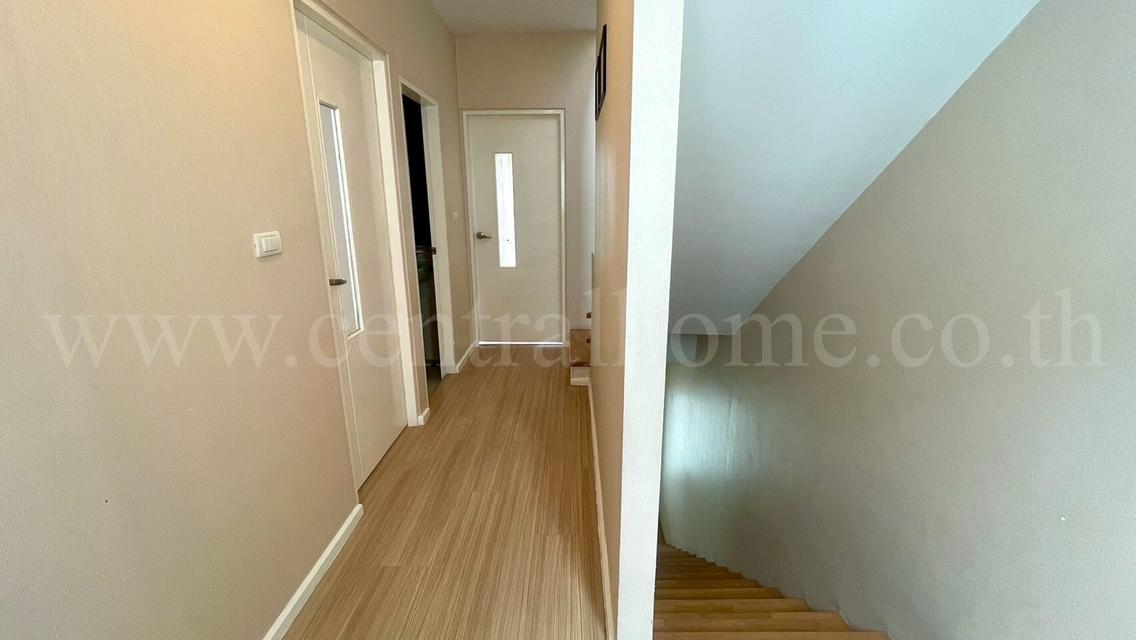 ทาวน์โฮม 3 ชั้น บ้านกลางเมือง รัตนาธิเบศร์ รีโนเวทใหม่ พร้อมอยู่ 7