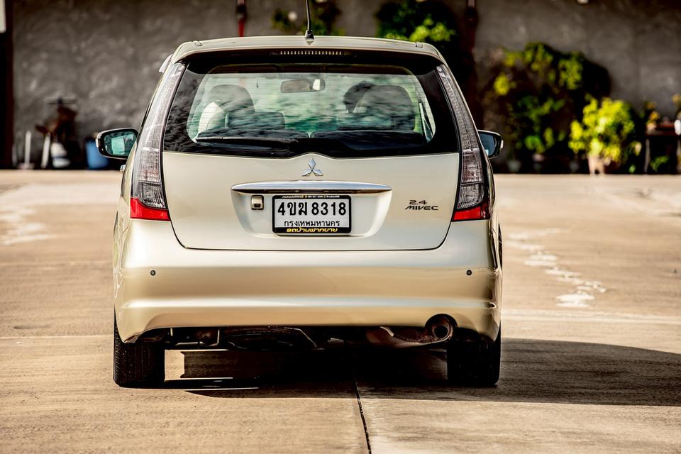 Mitsubishi Space Wagon 2.4 GT ปี 2005 ท๊อปสุด