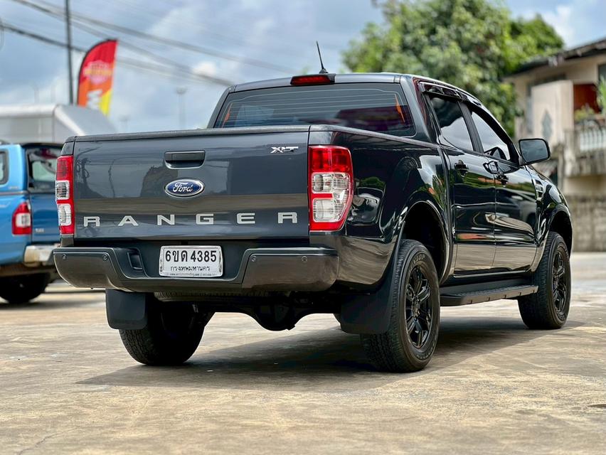 FORD RANGER 2.2 XLT ปี 2022 โฉม HI-RIDER DOUBLE CAB สีเทา เกียร์ธรรมดา ดีเซล 4