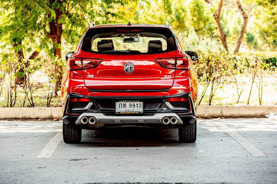 MG ZS 1.5 X ปี 2018 สีแดง มือเดียวป้ายแดง 6