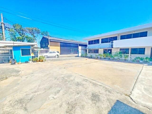 โกดังให้เช่า 8นอน 6น้ำ ย่านประเวศ 1ไร่กว่า หรือ 500ตร.วา.ติดสวนหลวง 2000ตร.ม. ตลาดหนองบอน 1 กม. เฉลิมพระเกียรติ ร.9 ซอย 8