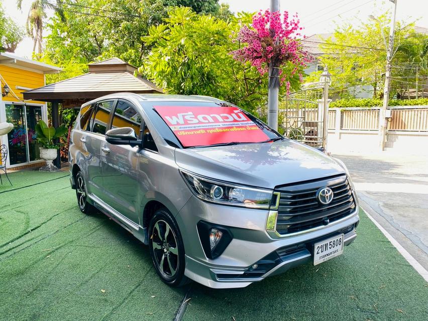 🚗#TOYOTA INNOVA CRYSTA 2.8 PREMIUM ปี 2022 รูปย่อยที่ 3