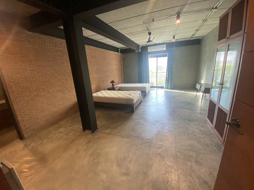 or Rent : House sukhumvit71, 250sqm, 70,000thb/month Contact Line ID : 2424yusuke 9