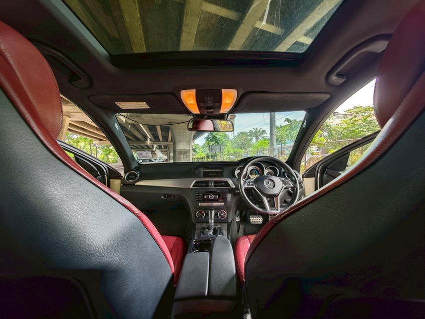 Mercedes-Benz C180 W204 Coupe AT ปี 2011 13