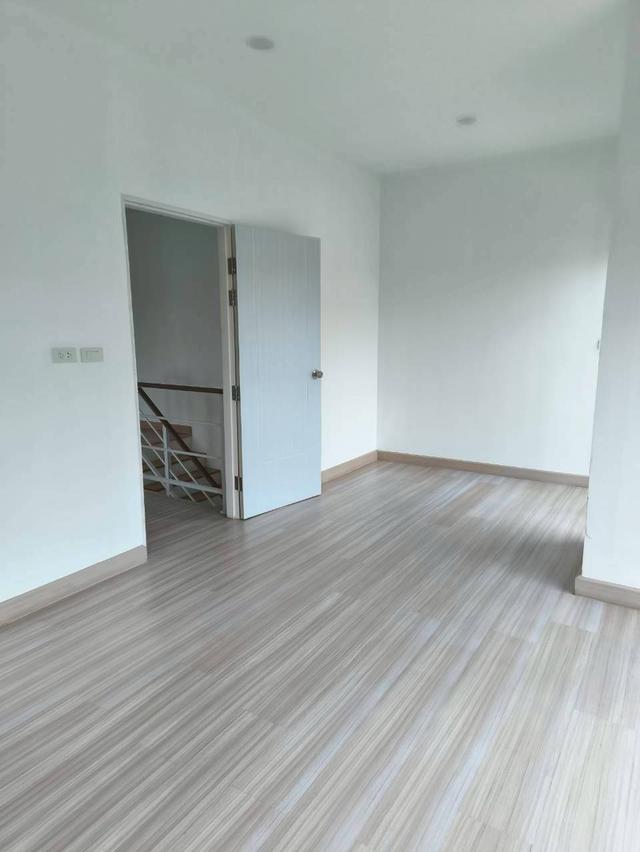 แอทไนซ์ วัชรพล 9 - ทาวน์โฮม 3 ชั้น พร้อมอยู่ ใกล้รถไฟฟ้า 7