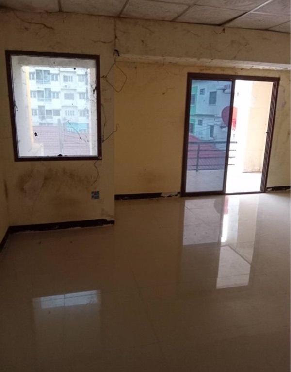 ขายทาวน์เฮ้าส์ 3 ชั้น 30 ตรว หมู่บ้านคลองหลวงโฮมเพลส ตรงข้ามแมคโครคลองหลวง โทร 0982251577 รูปที่ 7