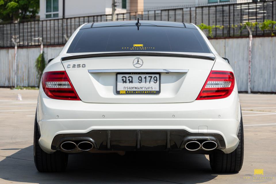 Benz C180 Coupe AMG 2012  4