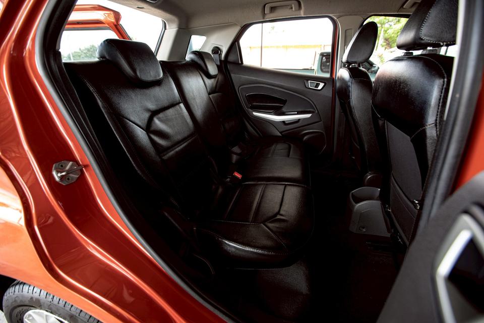 Ford EcoSport 1.5 Trend ปี 2016 สีส้ม มือเดียวสภาพดี 12