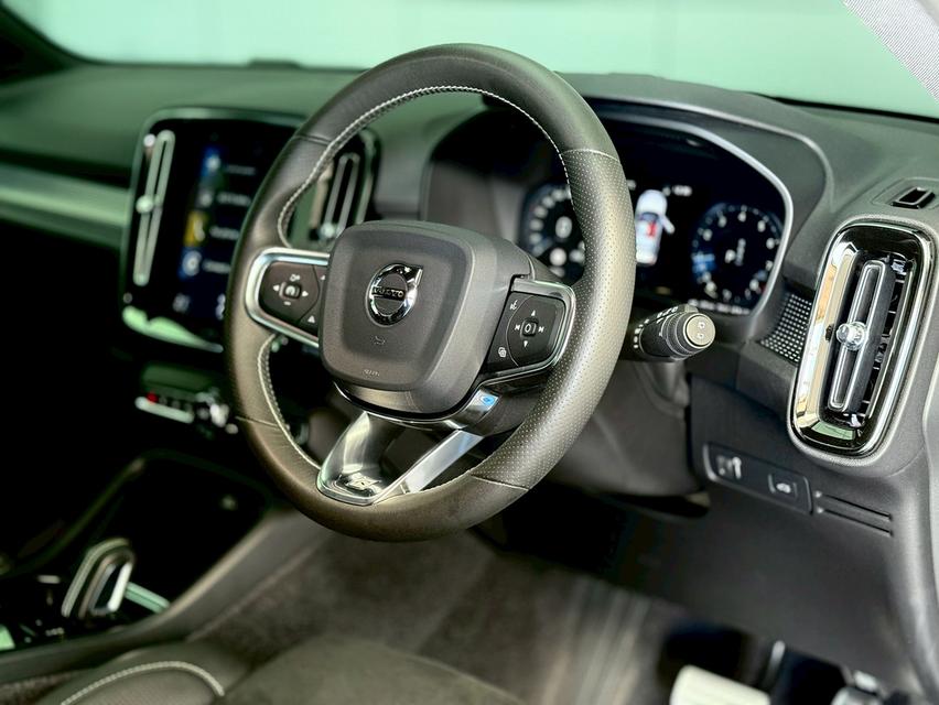 VOLVO XC40 2.0 T5 R-DESING AWD 2019  7