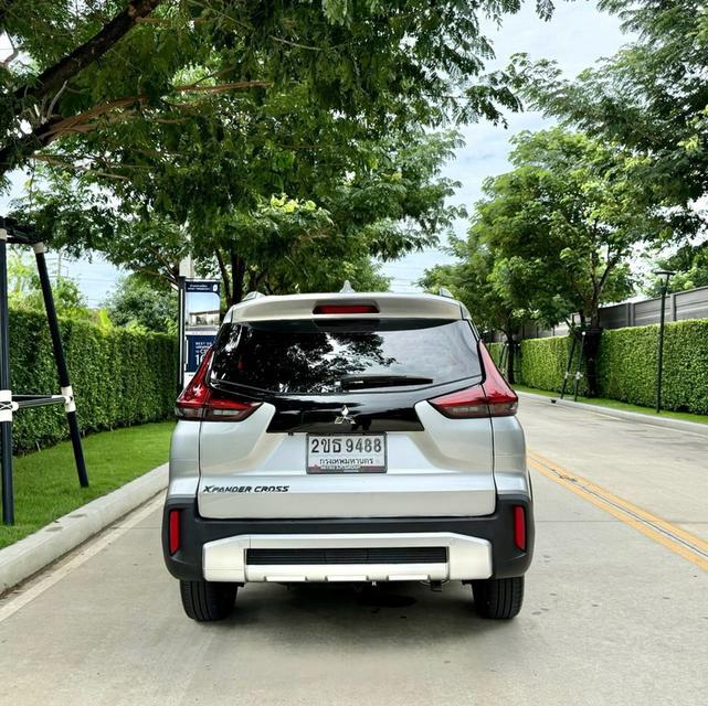 (แจ้งรหัสรถ CH9488) MITSUBISHI XPANDER CROSS Topสุด ปี2021จด22 สีเทา รูปย่อยที่ 3