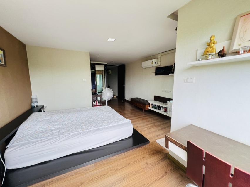 ขายห้องวิวโล่ง ห้องใหญ่อยู่สบาย ราคานี้หายากในย่านรัชดา 3