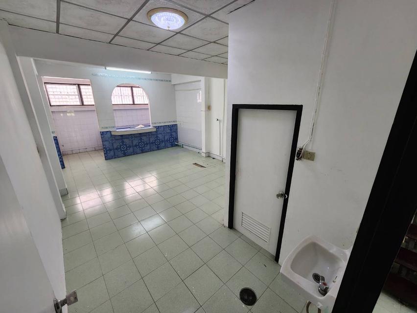 ขาย ทาวน์เฮ้าส์ 2 ชั้น หมู่บ้านพจนานันท์ ซอยนนทบุรี 20 9