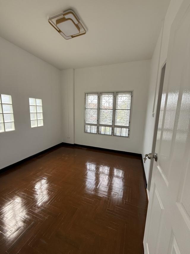 บ้านเดี่ยว ให้เช่า หมู่บ้านวรางกูล คลอง3 โซนรังสิต ใกล้ฟิวเจอร์รังสิต ใกล้ดรีมเวิล์ด ใกล้ทางขึ้น-ลงมอเตอร์เวย์ธัญบุรี 7