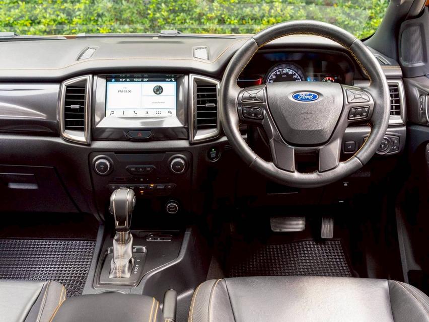 Ford Ranger 2.0 Wildtrak Double Cab 4x2  ปีจด 2019  9
