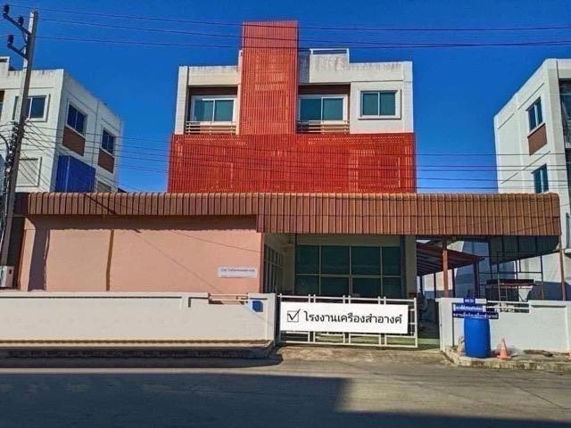 ขายโรงงานผลิตเครื่องสำอาง 140 ตร.วา Location ลาดหลุมแก้ว ปทุมธานี TK Factory Park ติดถนนใหญ่กาญจนาภิเษก  1