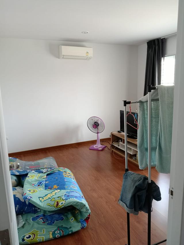 หมู่บ้านดีพร้อมแกรนด์ 8