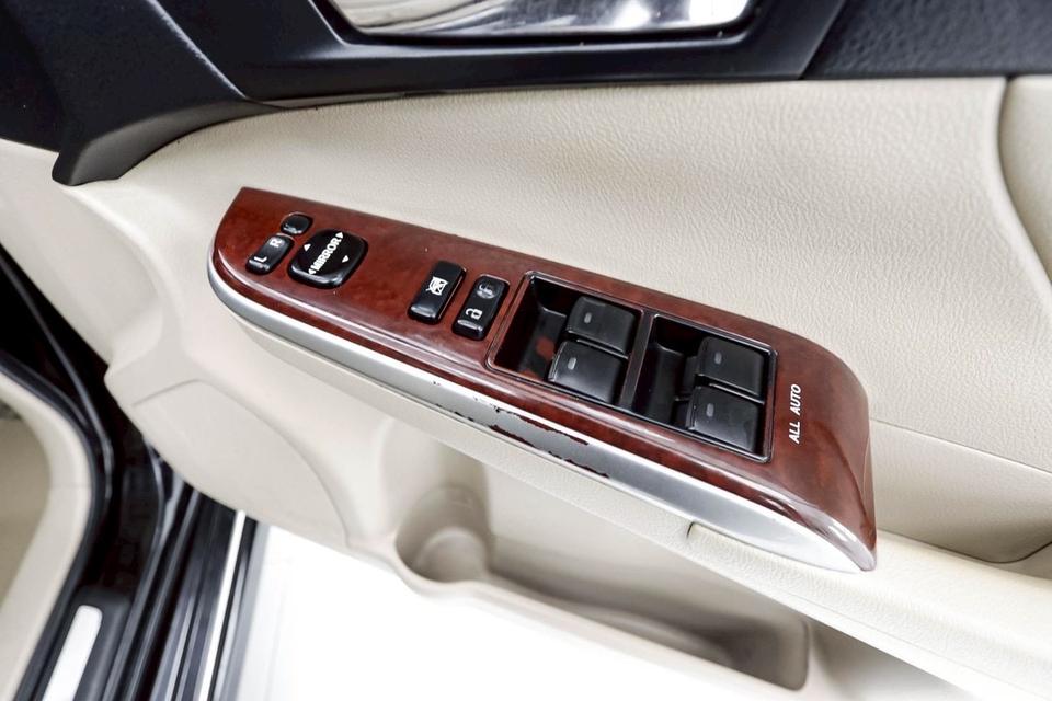 รหัสรถ 1E009 CAMRY 2.0 G 2013 8
