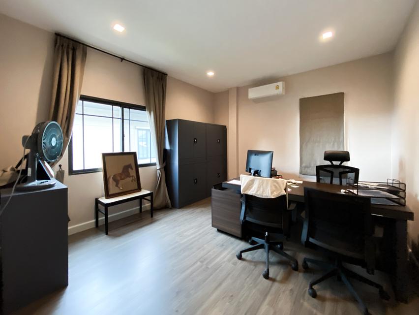 ขายบ้านเดี่ยวหรูแปลงมุม ติดคลับเฮาส์ ใกล้ Central Westville เพียง 5 นาที ขาย 15.9 ล้านบาท! - บางกอก บูเลอวาร์ด สาทร-ปิ่นเกล้า 2 18