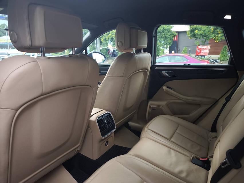รหัสรถ KCY7634 2020 MACAN Miles 18,XXX KM รถออก AAS 11