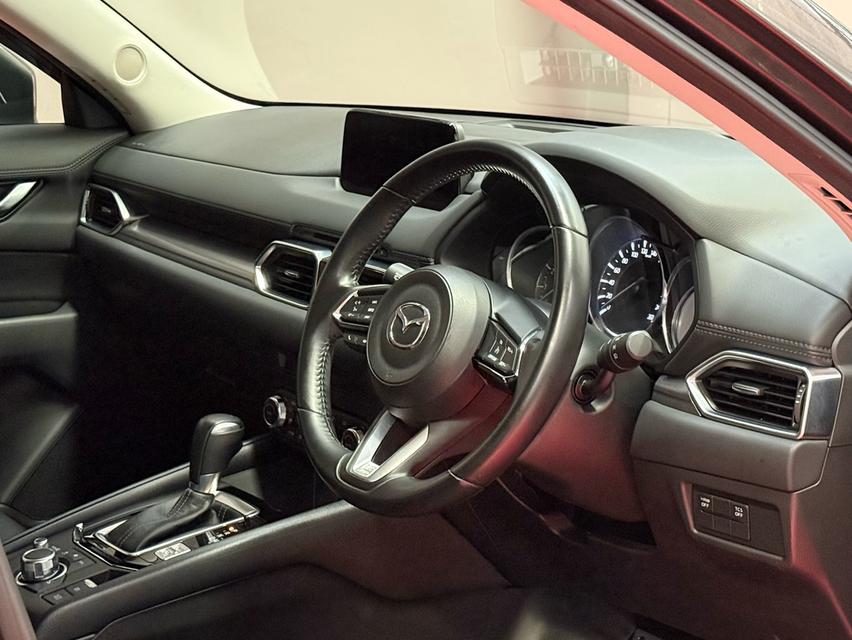 2019 MAZDA CX5 2.0 รถมือเดียวออกป้ายแดง รถวิ่งน้อย เข้าศูนย์ตรงระยะ รถไม่เคยมีอุบัติเหตุครับ 10