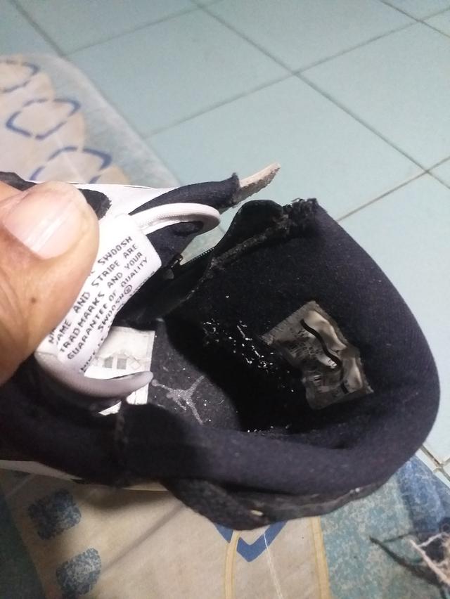 รองเท้ามือสอง nink air 44 2