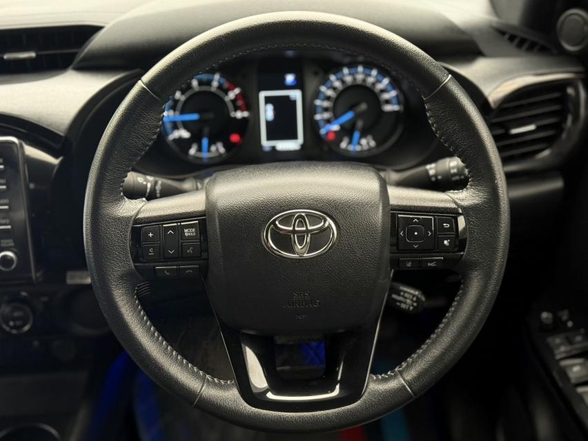 TOYOTA Hilux Revo Rocco 2.4 Prerunner Double Cab 2WD ปี 2023 7