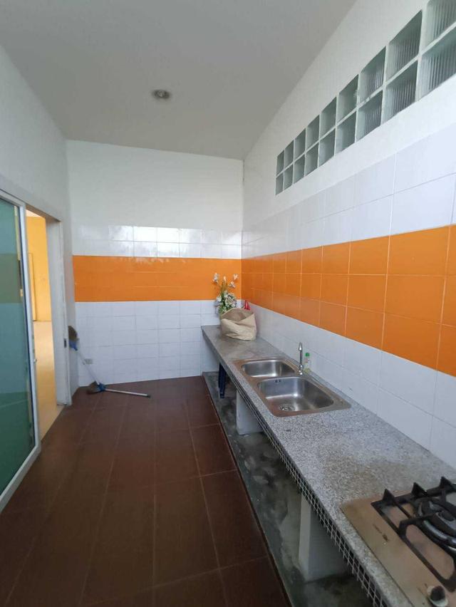 ขายอาคารพาณิชย์ 3 ชั้น หลังมุม ประเวศ สวนหลวง ร.9 (N.644) 10