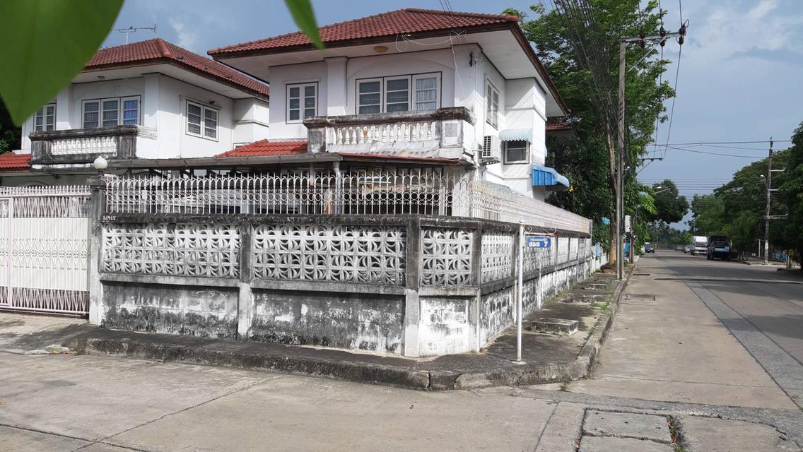 ขายด่วน บ้านเดี่ยว 50 ตร.ว. บางบอน 5 ราคาถูก ทำเลดี หมู่บ้านเพชรมณฑลกรีน 10