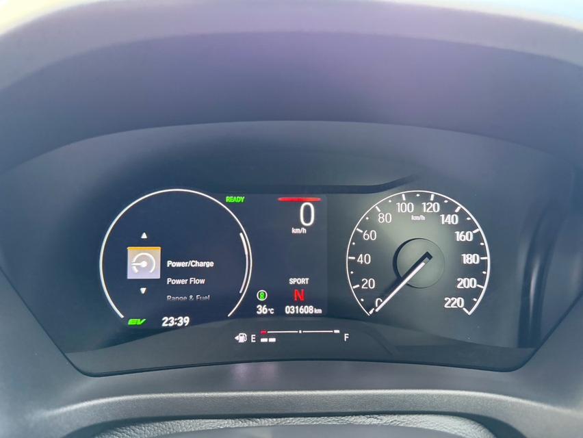Honda HRV eHEV EL ปี2023 สีขาว Mileage 30,000 Km. รูปที่ 19