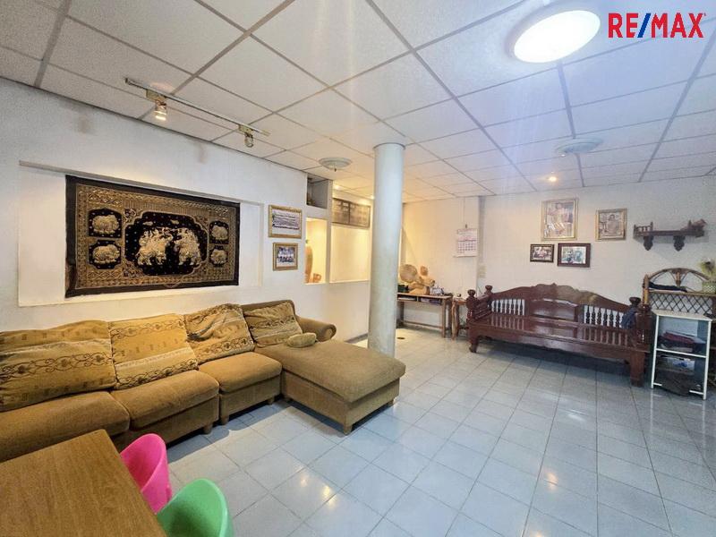 ขายบ้านแฝด เพชรเกษม 69 หนองแขม หมู่บ้านทวีทอง 3 ฟังก์ชันลงตัว เดินทางสะดวก ราคาดี 4