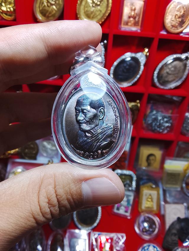 เหรียญดวงดี หลวงปู่ศิลา